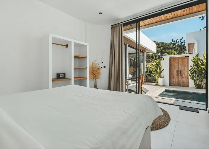 2 Bed With Poll - Mintaka Iii
